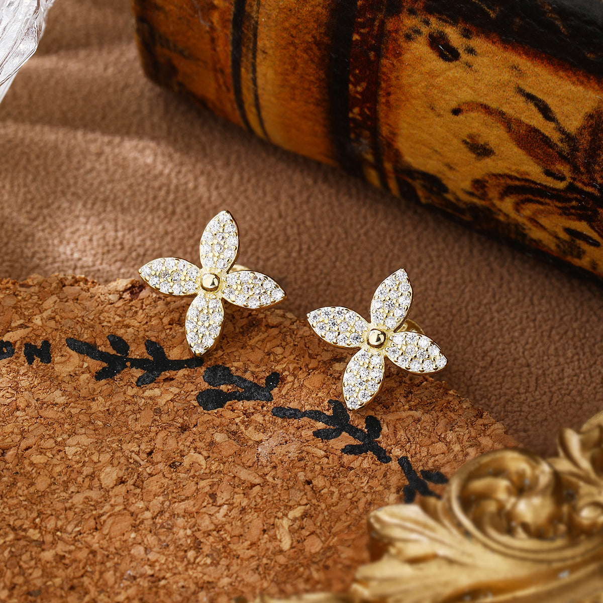 925 sterling silver four-leaf clover gold-plated earrings